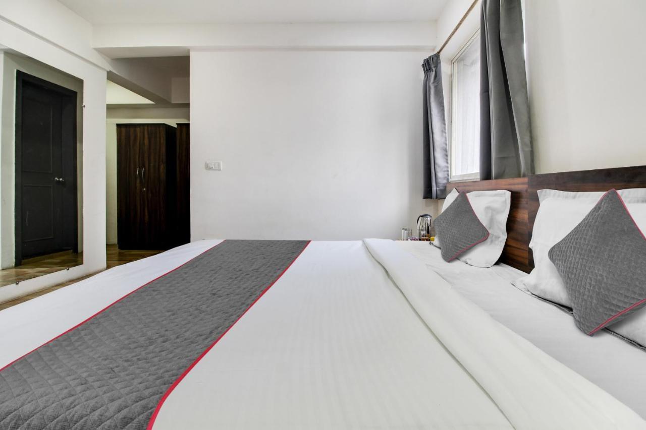Super Oyo Townhouse 1237 Balewadi Hotel Meribel Village Ngoại thất bức ảnh